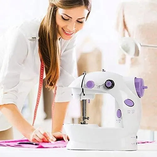 Mini machine à coudre
